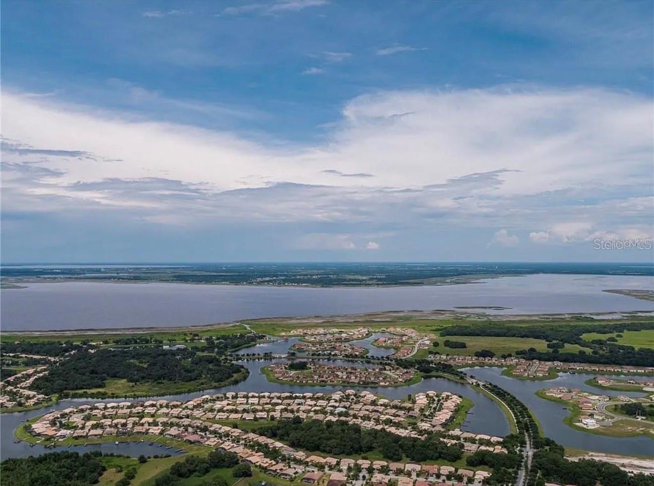 Image 7 of 73 For 3839 Golden Feather Way