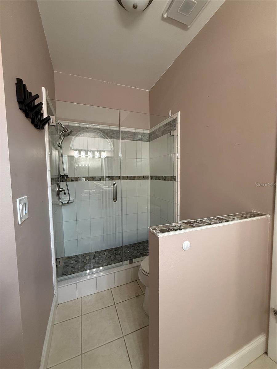 Image 2 of 16 For 8714 Imperial Court