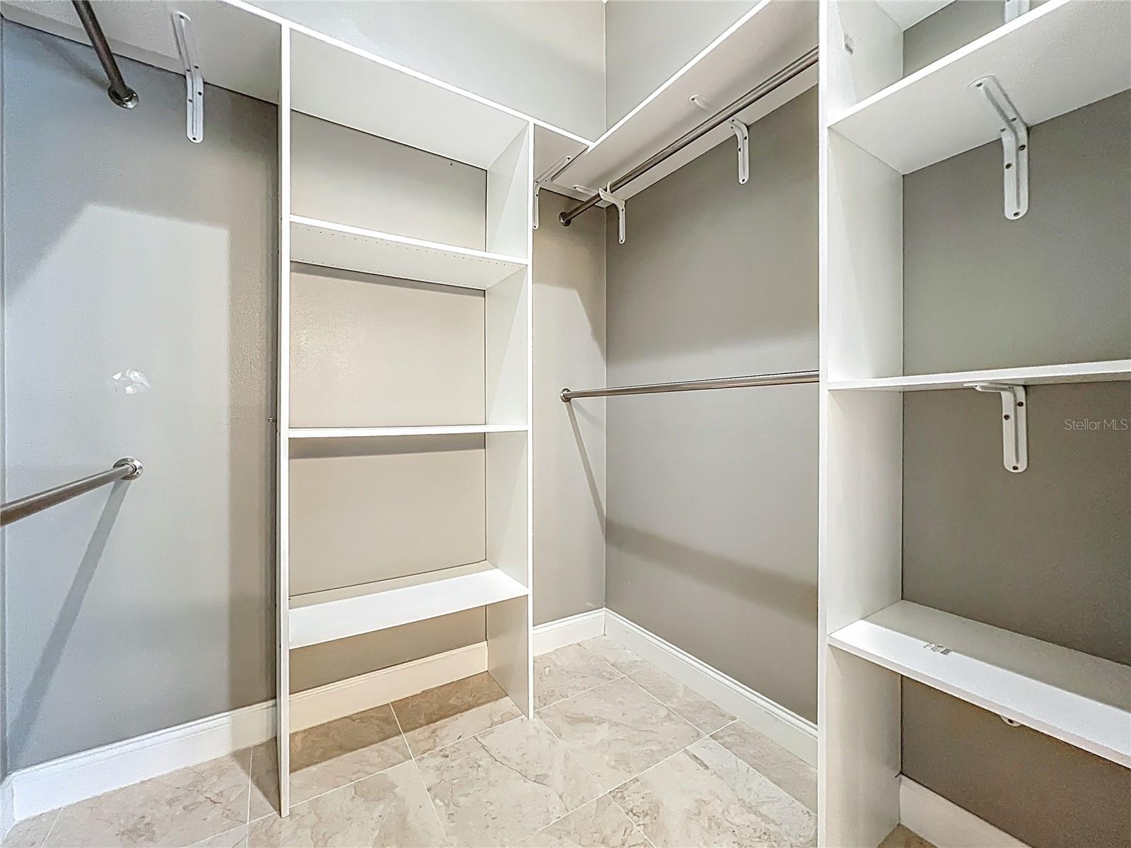 Image 36 of 47 For 1205 Forest Circle