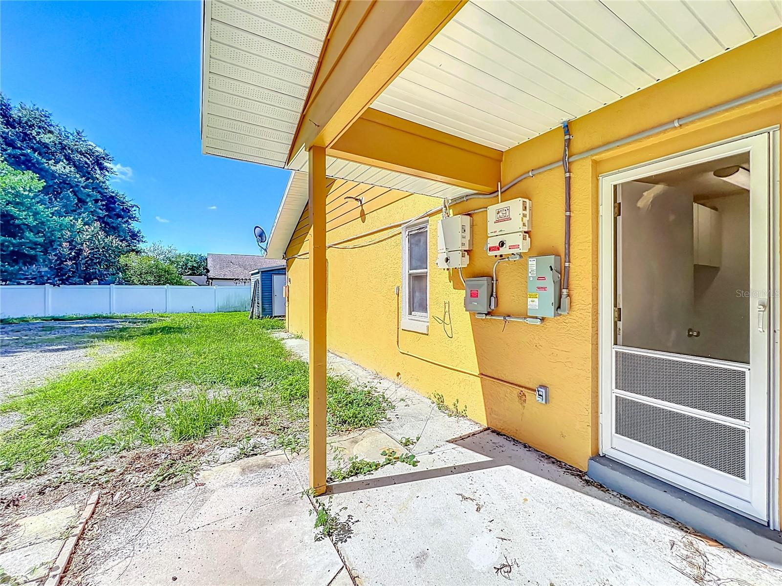 Image 41 of 47 For 1205 Forest Circle