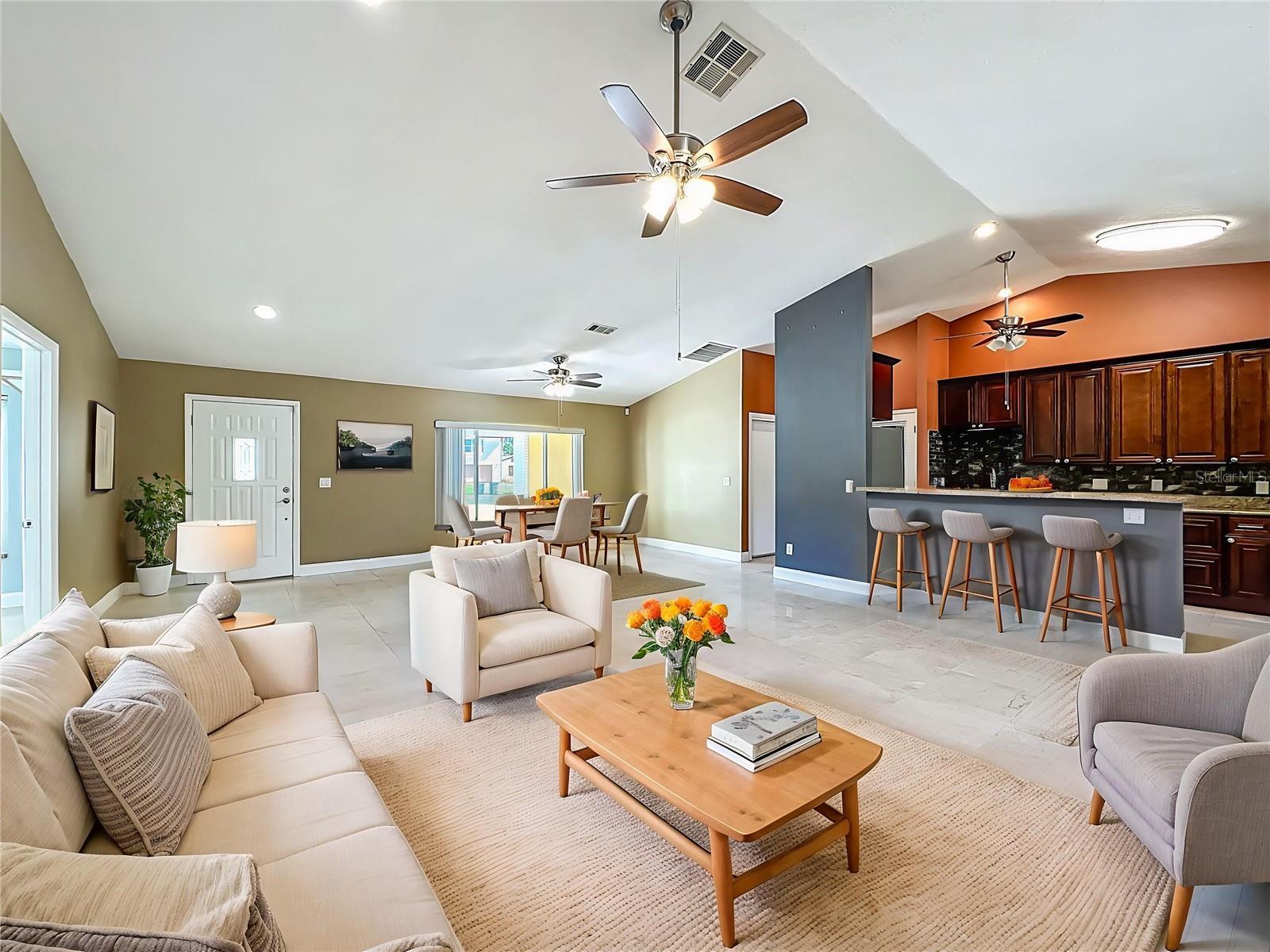 Image 8 of 47 For 1205 Forest Circle