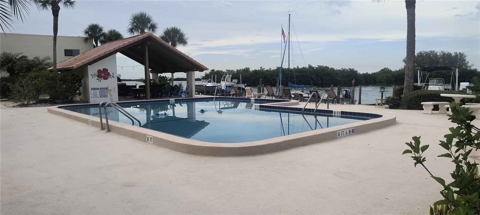 Image 19 of 21 For 1611 Minutemen Causeway 111