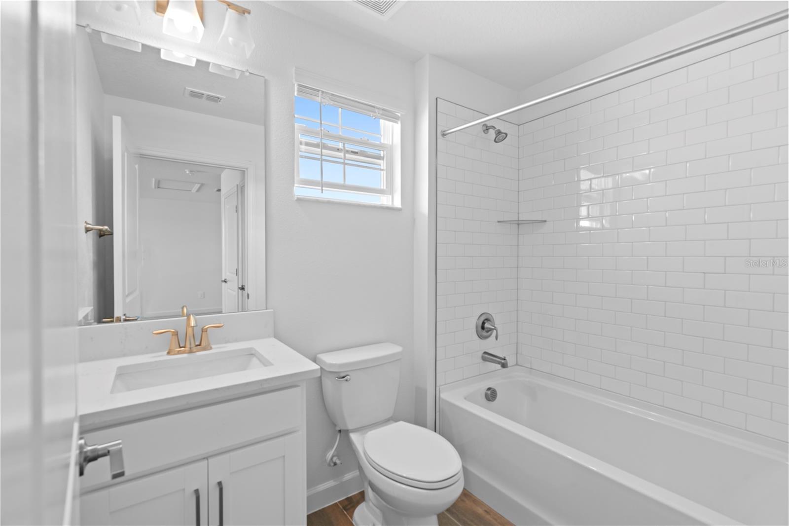 Image 6 of 100 For 31740 Griffin Sands Lane