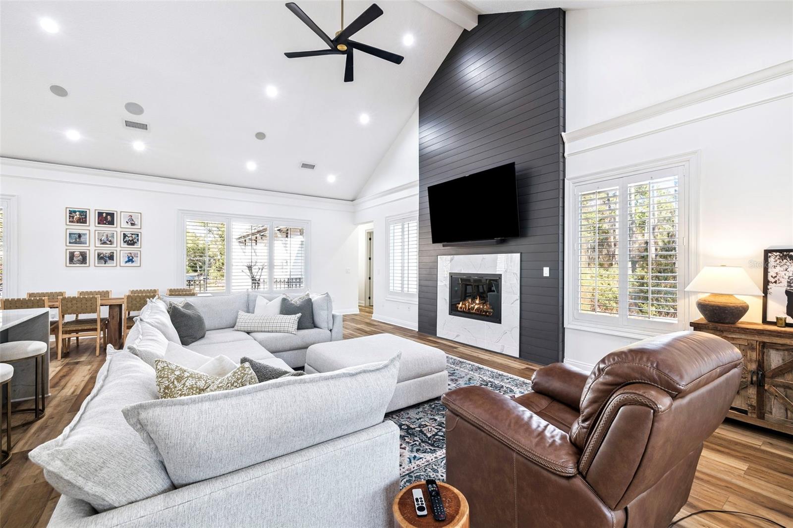 Image 18 of 81 For 410 Windjammer Court