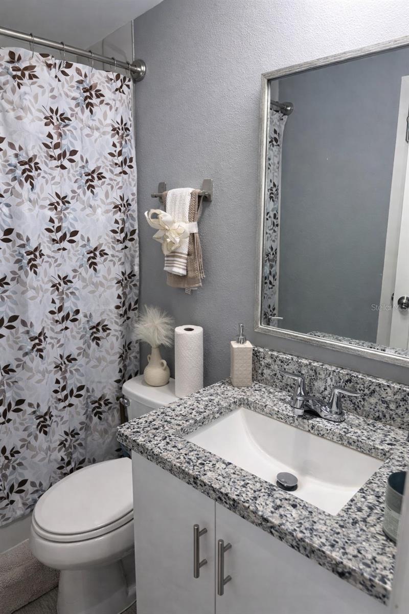 Image 3 of 7 For 4612 Seybold Avenue