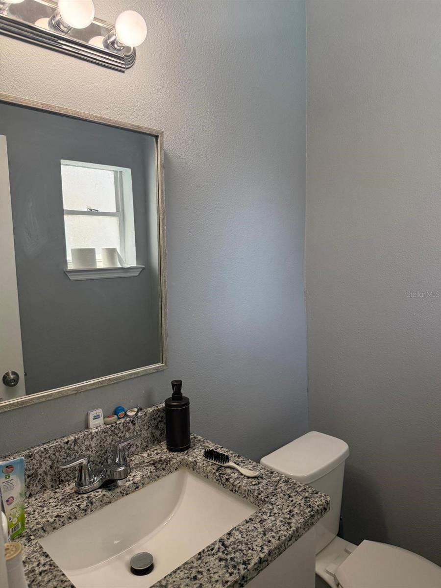 Image 5 of 7 For 4612 Seybold Avenue