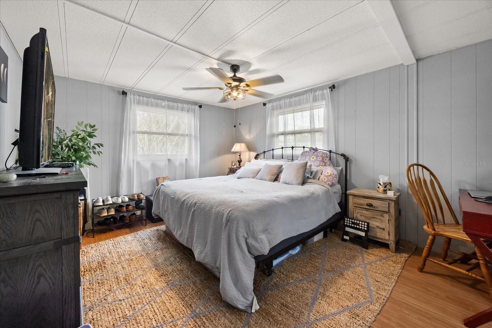 Image 16 of 45 For 2129 Oak Grove Drive 58