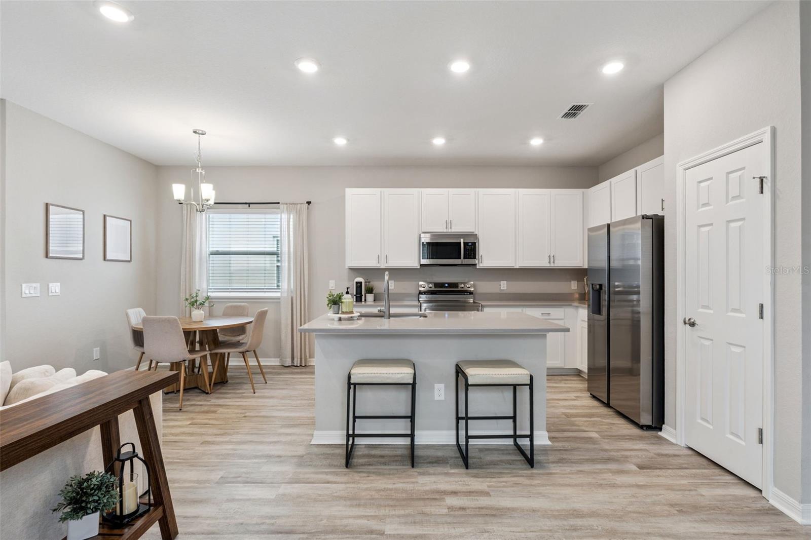 Image 24 of 57 For 469 Silverbell Trail