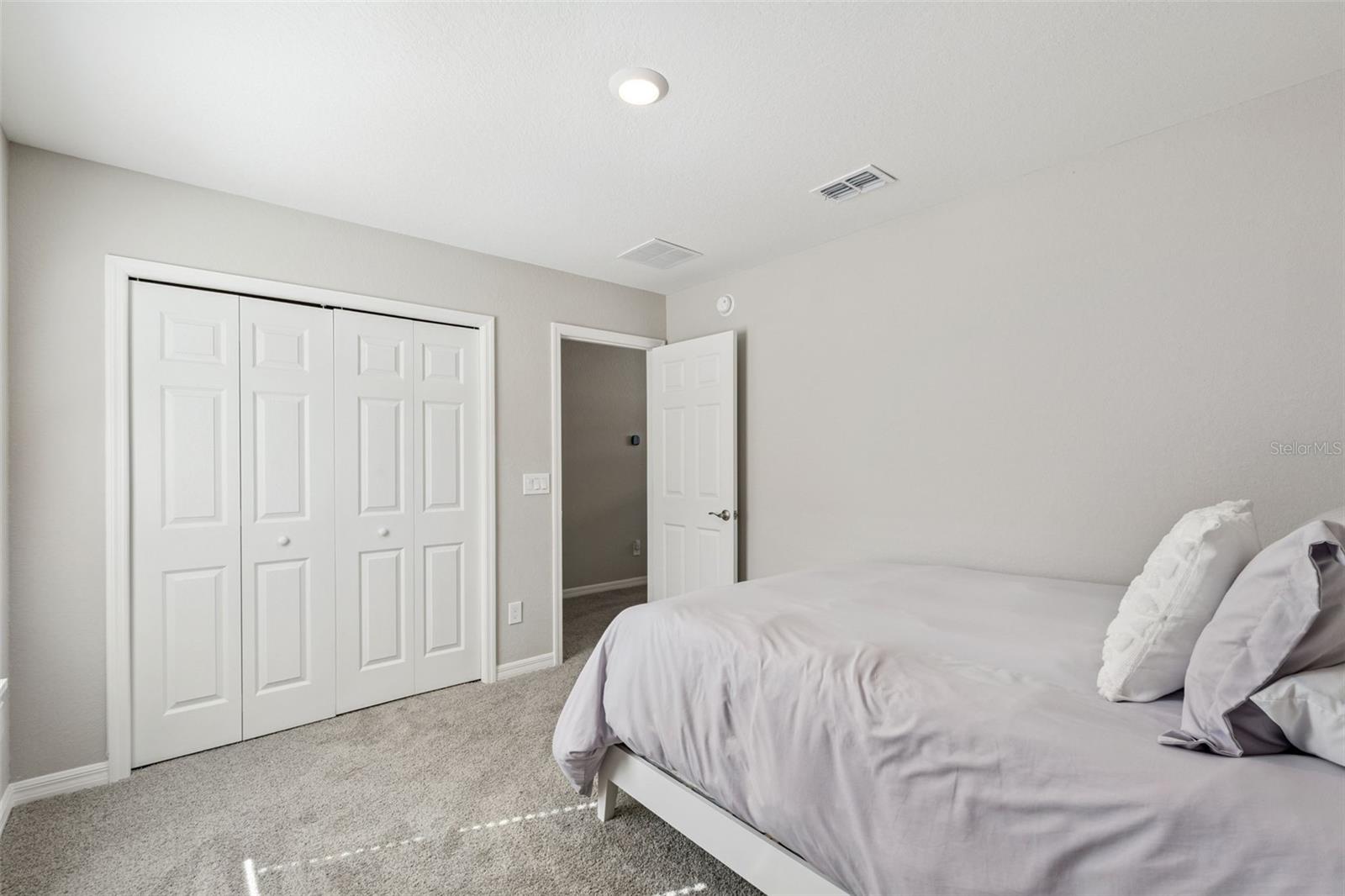 Image 35 of 57 For 469 Silverbell Trail