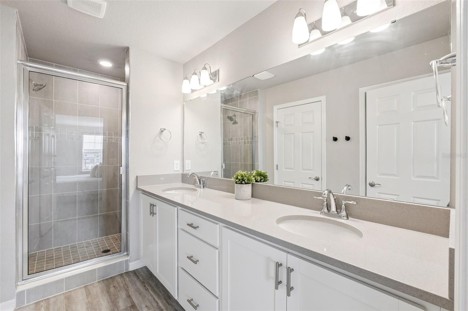 Image 9 of 57 For 469 Silverbell Trail