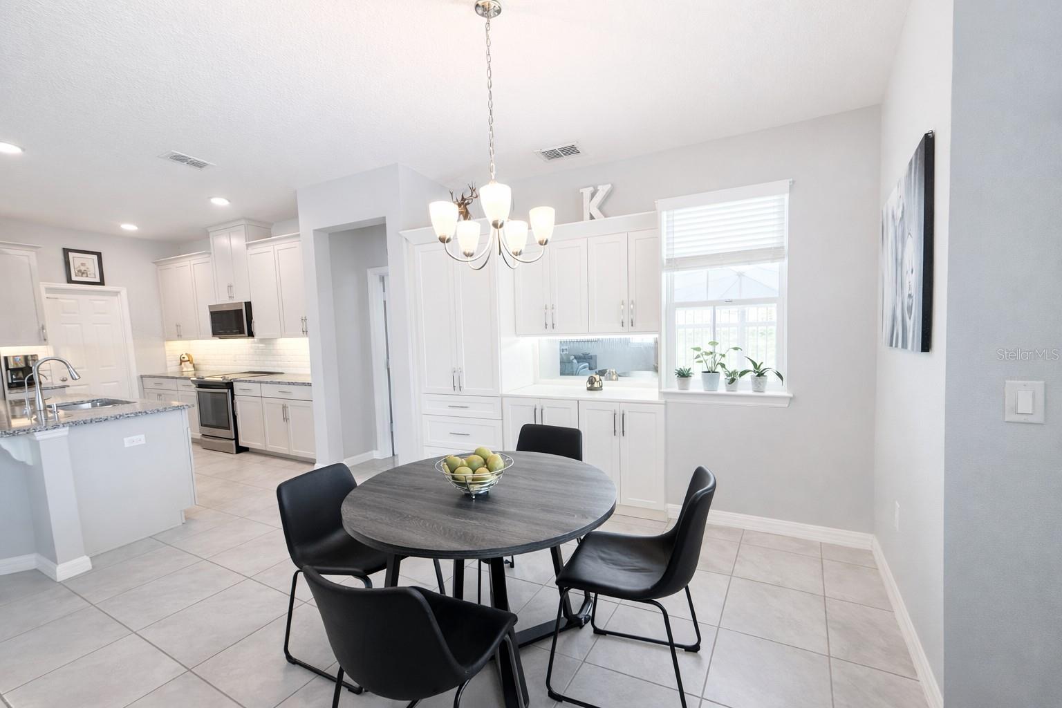 Image 11 of 36 For 4054 Pindo Palm Ln