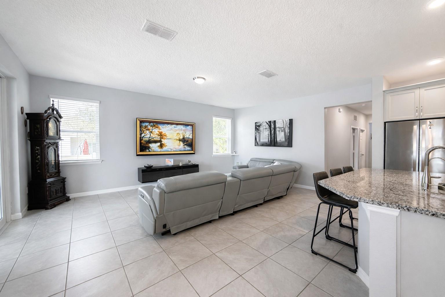 Image 12 of 36 For 4054 Pindo Palm Ln