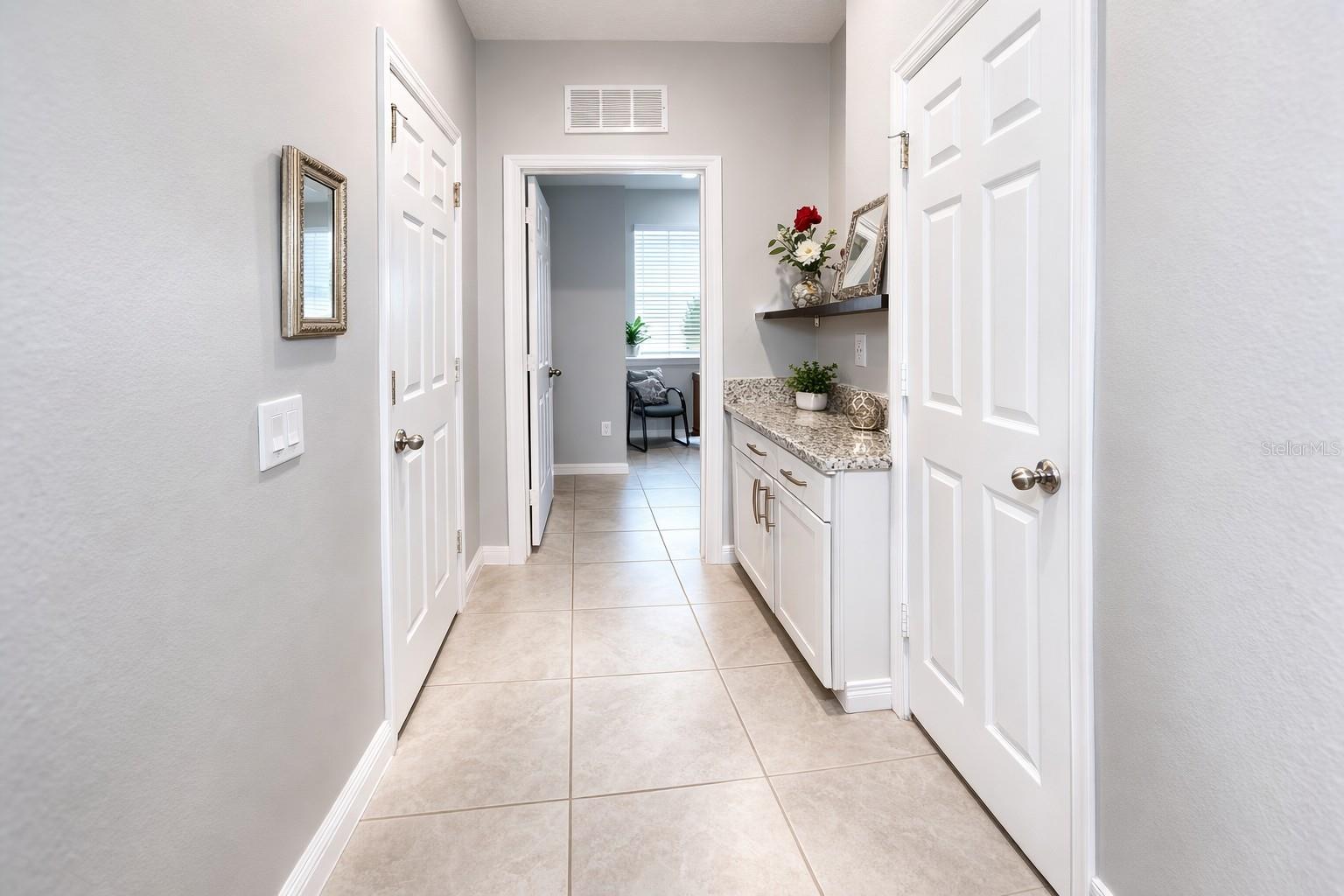 Image 21 of 36 For 4054 Pindo Palm Ln