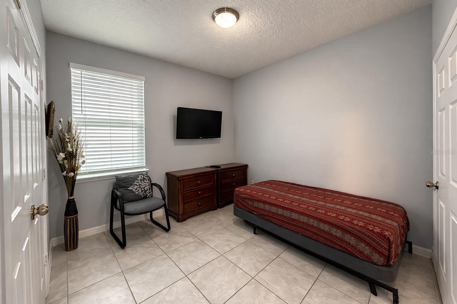 Image 22 of 36 For 4054 Pindo Palm Ln