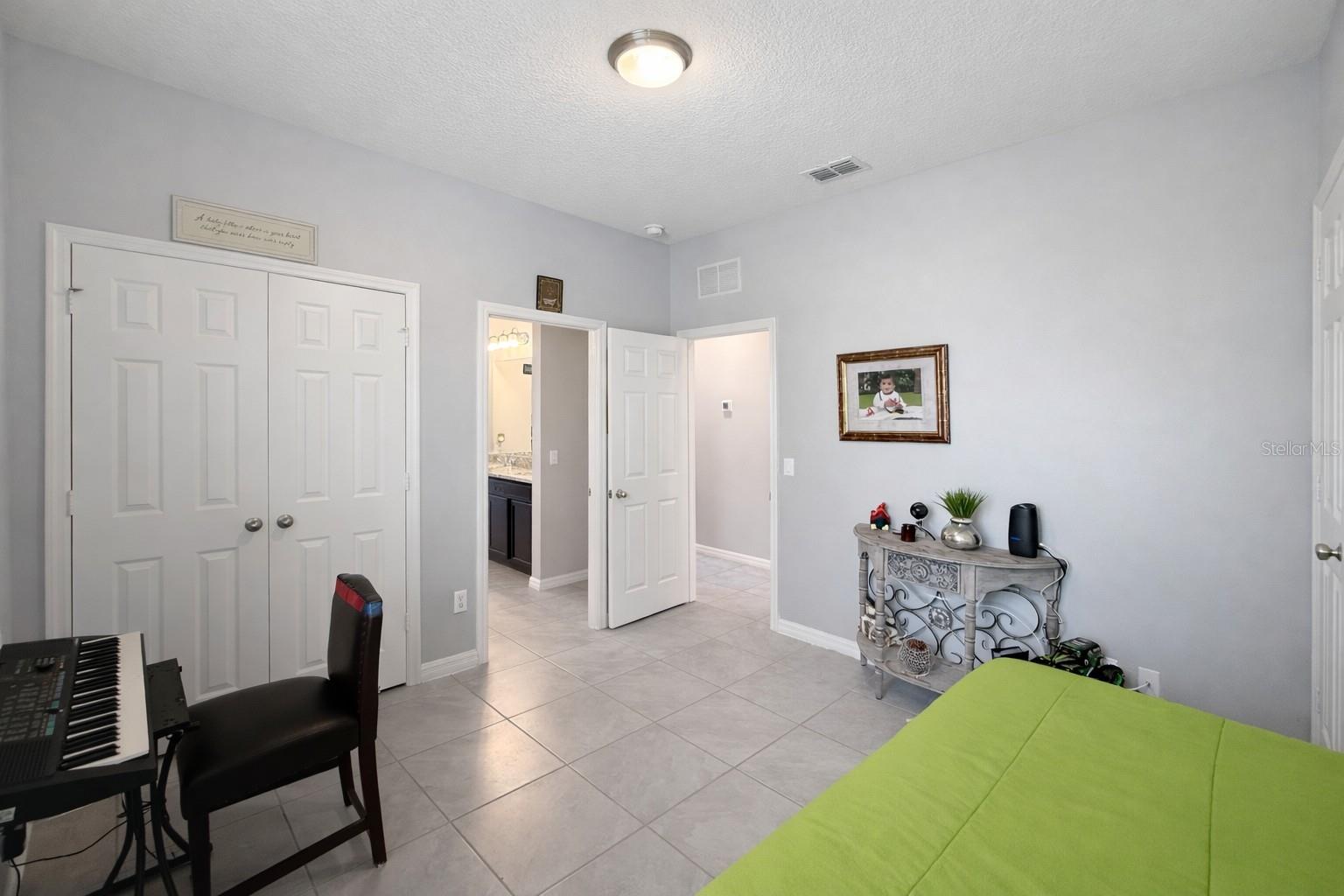 Image 27 of 36 For 4054 Pindo Palm Ln