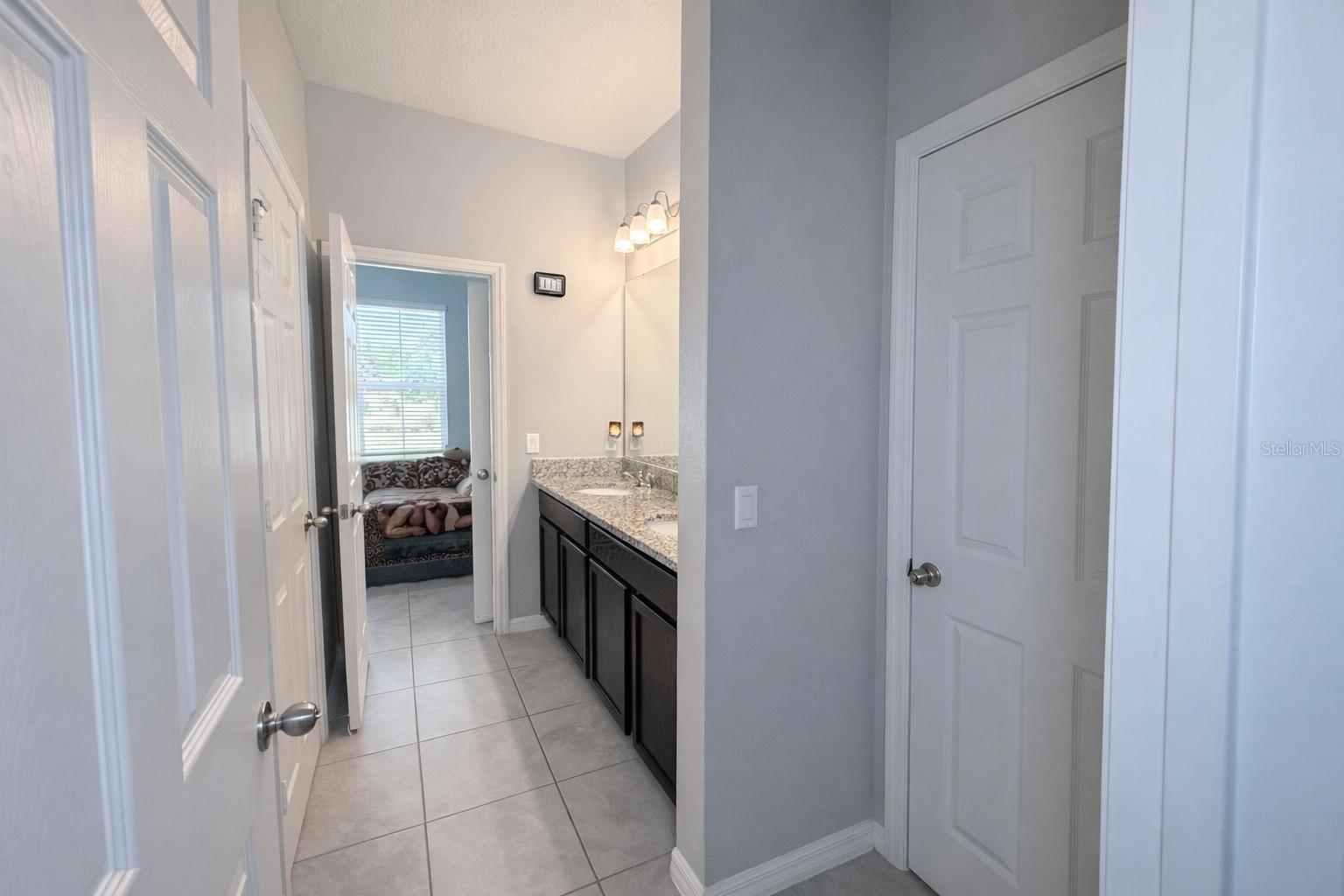 Image 28 of 36 For 4054 Pindo Palm Ln