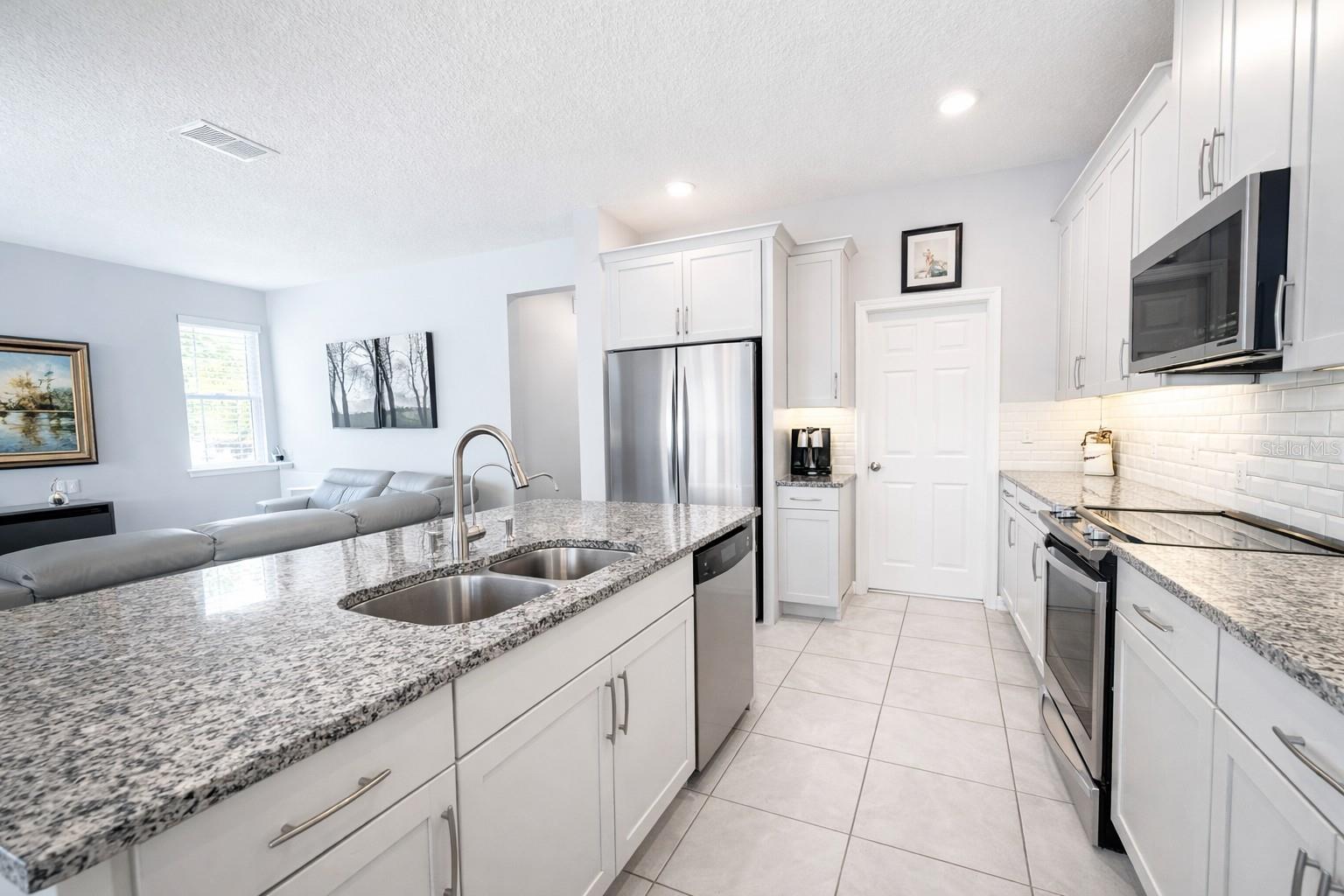 Image 8 of 36 For 4054 Pindo Palm Ln