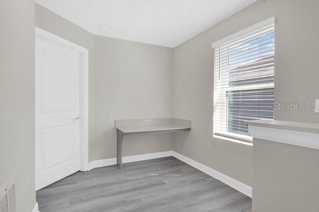 Image 31 of 53 For 16153 Water Spring Boulevard