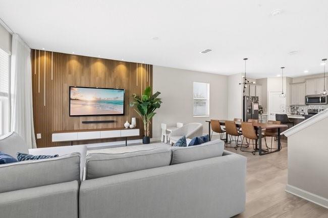 Image 7 of 53 For 16153 Water Spring Boulevard