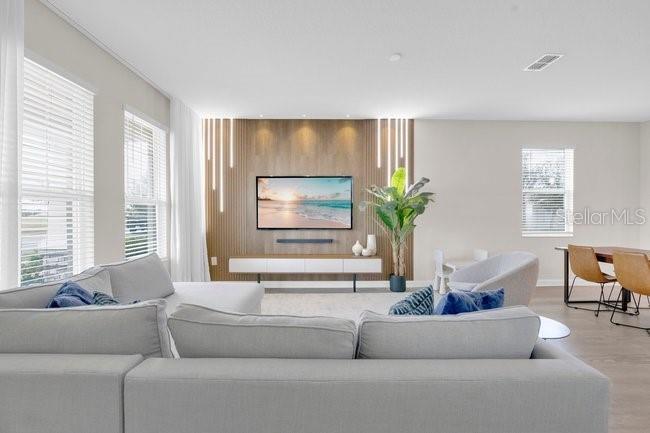 Image 8 of 53 For 16153 Water Spring Boulevard