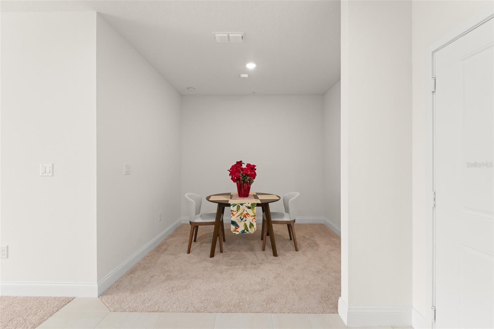 Image 13 of 42 For 7521 Laureate Boulevard 5308