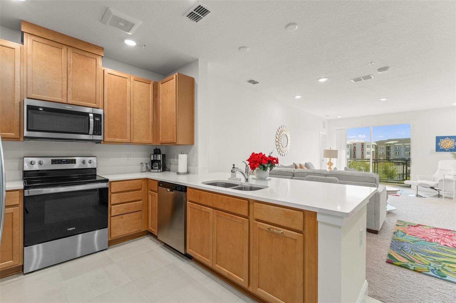 Image 5 of 42 For 7521 Laureate Boulevard 5308