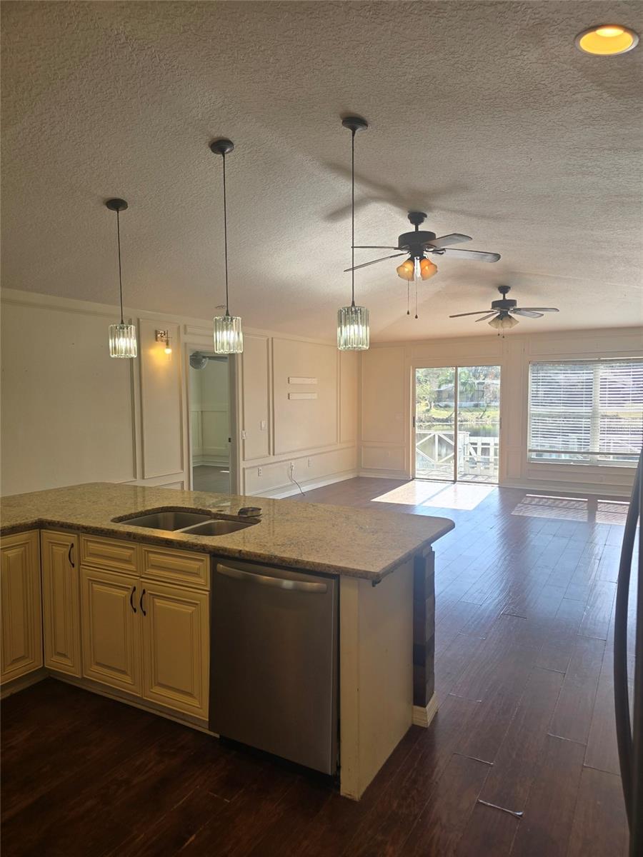 Image 10 of 48 For 671 Cadillac Drive