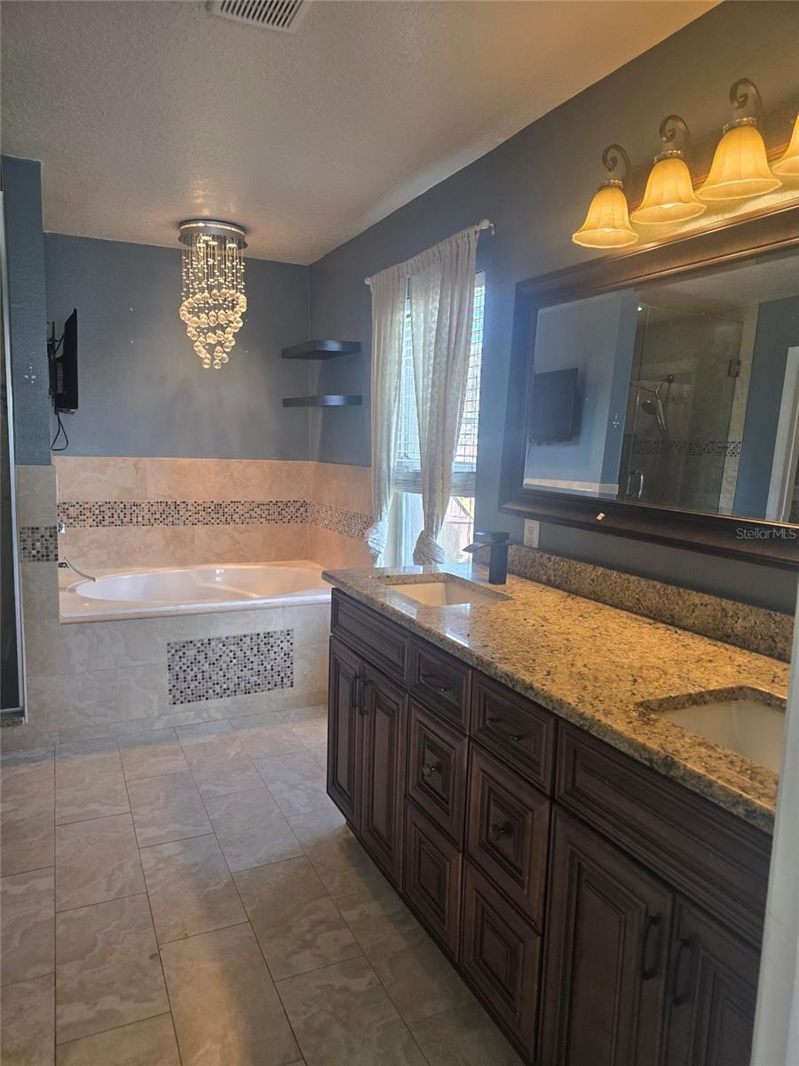 Image 16 of 48 For 671 Cadillac Drive