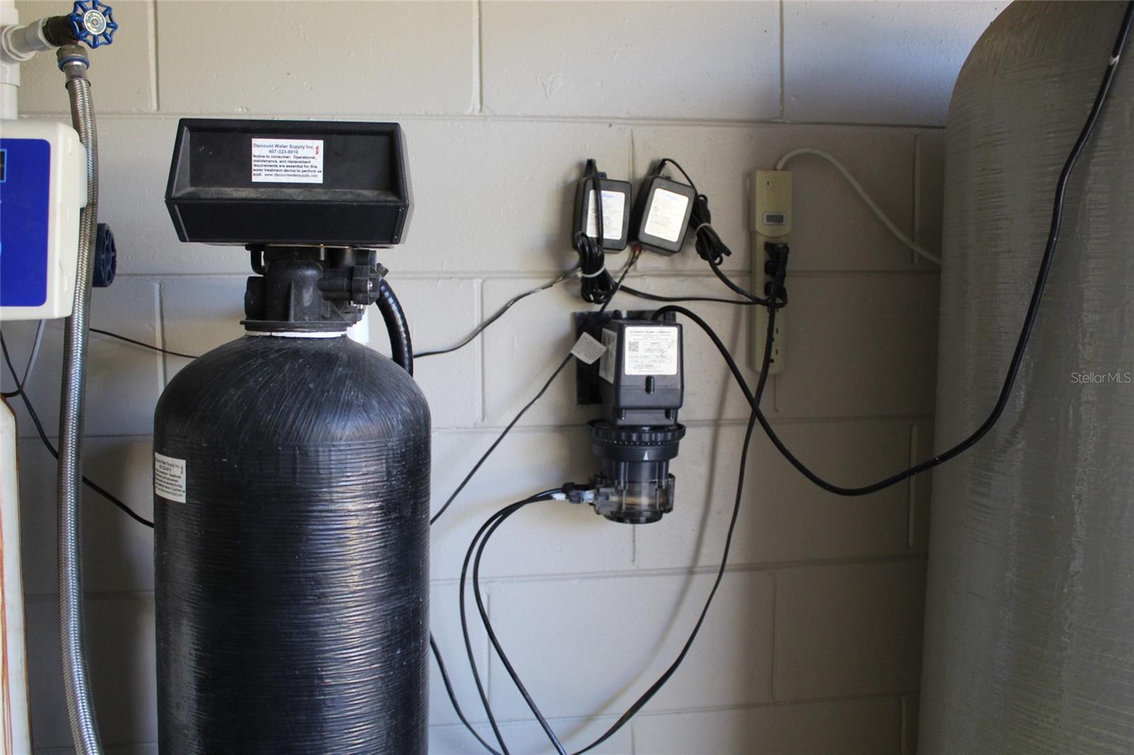 Image 28 of 48 For 671 Cadillac Drive