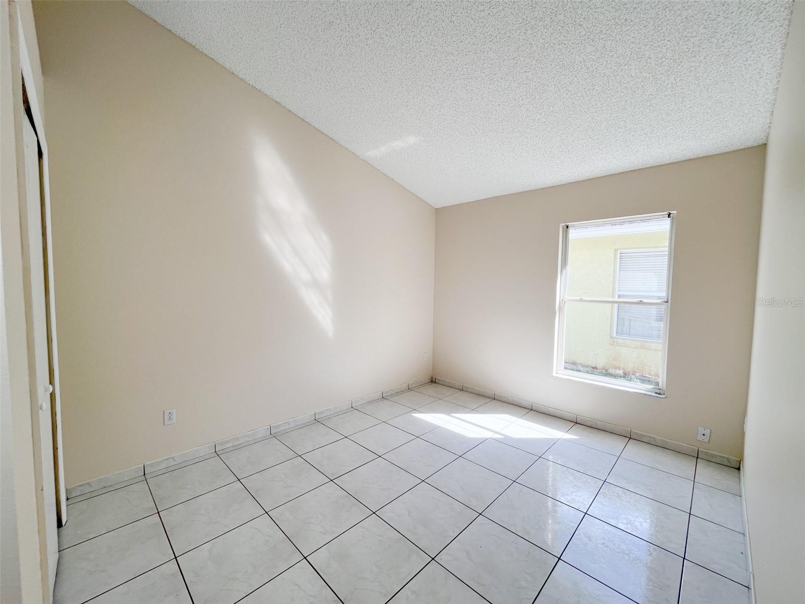 Image 26 of 38 For 1902 Palmetto Pine Lane