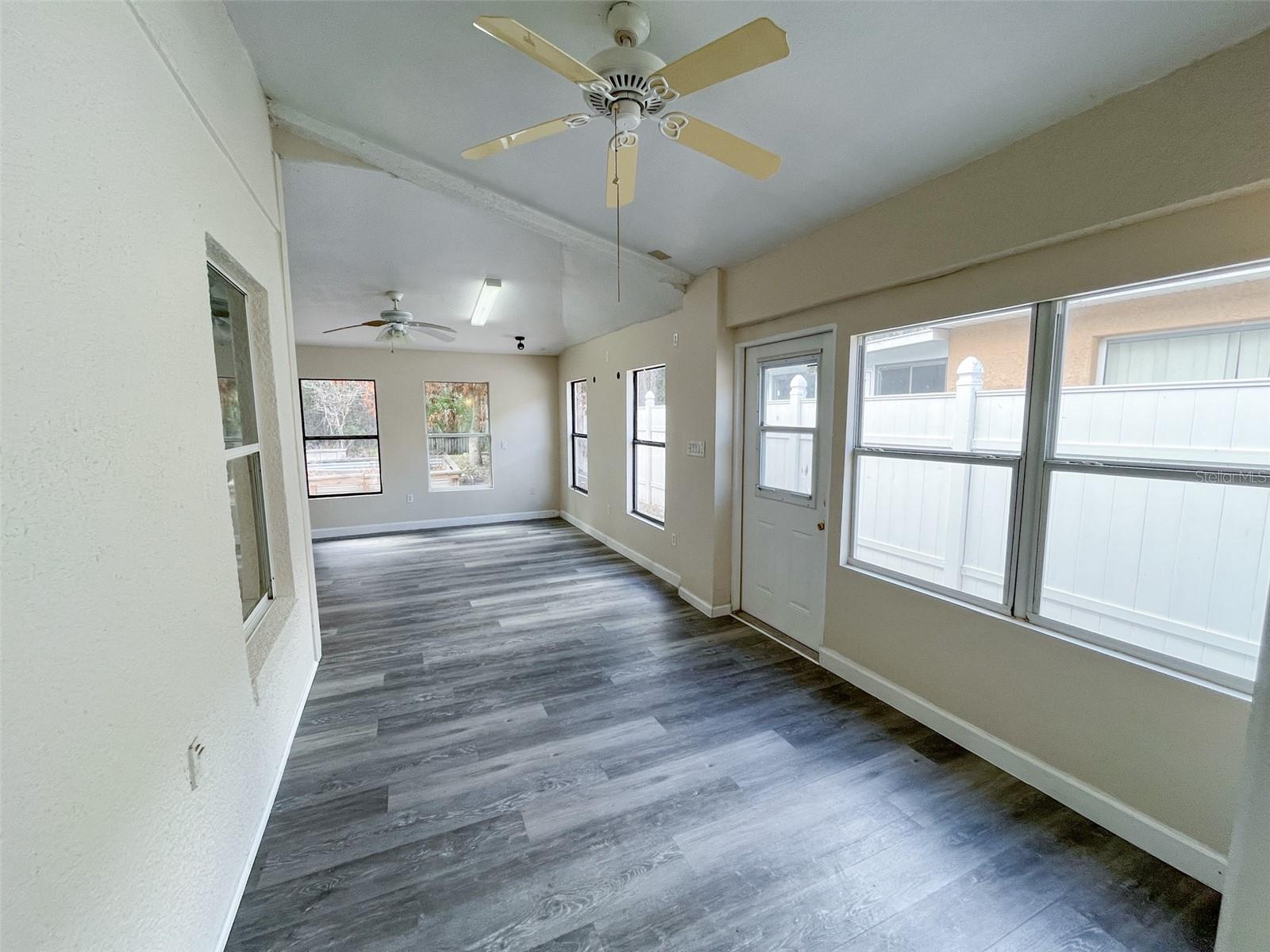 Image 33 of 38 For 1902 Palmetto Pine Lane