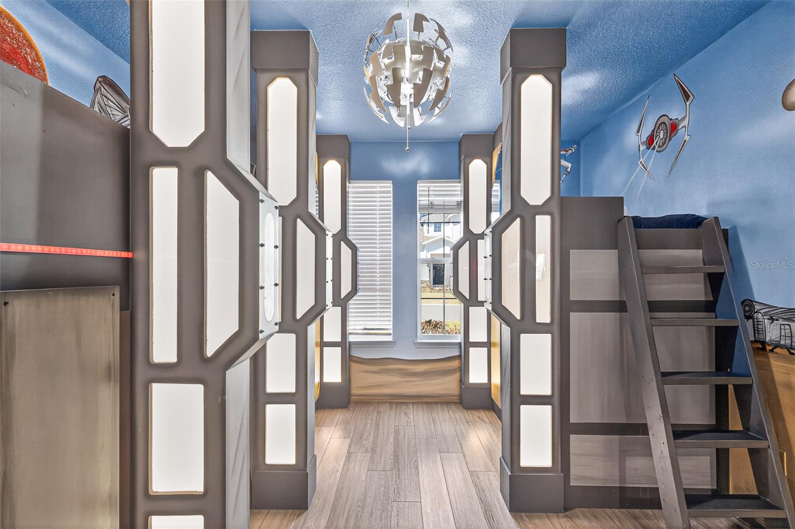 Image 11 of 67 For 3711 Lana Avenue