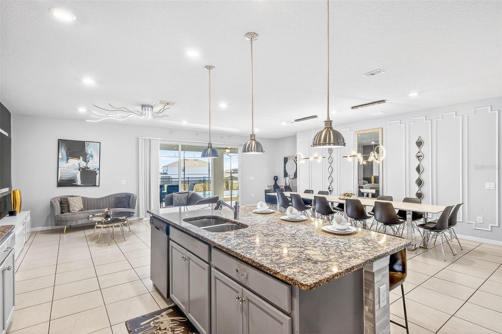 Image 16 of 67 For 3711 Lana Avenue