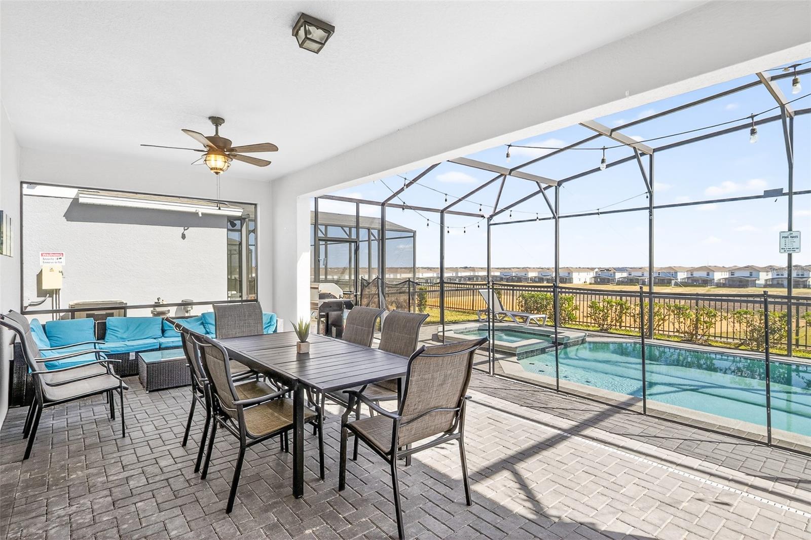 Image 23 of 67 For 3711 Lana Avenue