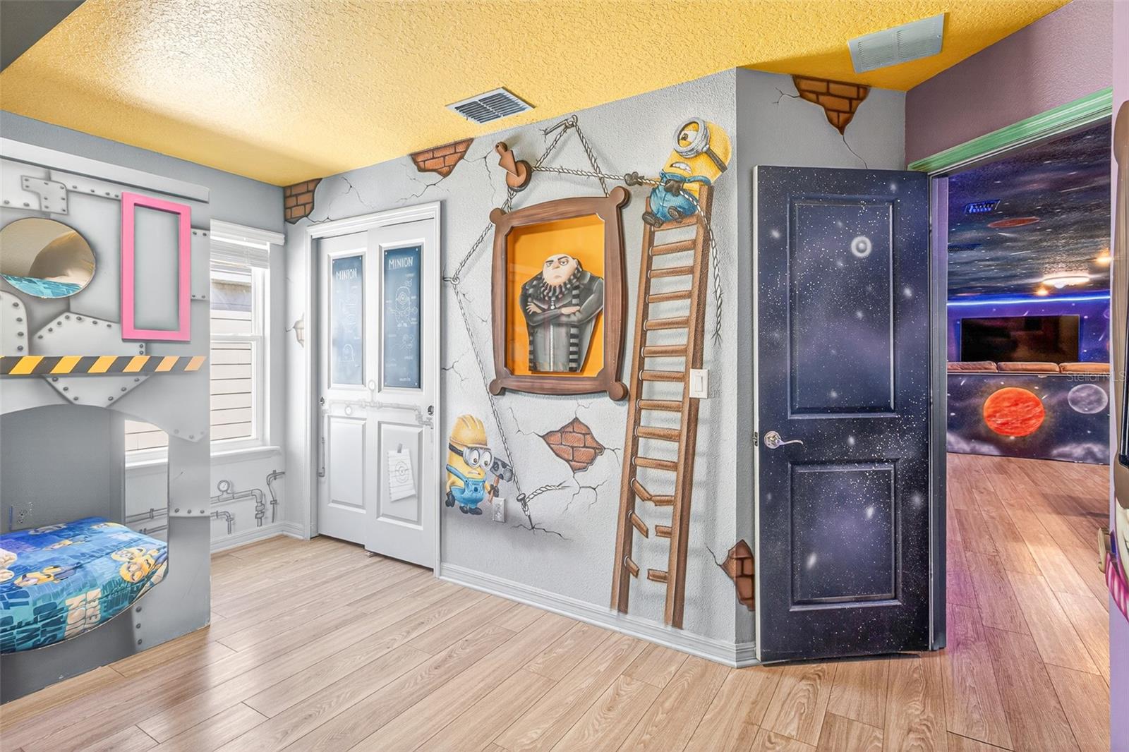 Image 43 of 67 For 3711 Lana Avenue