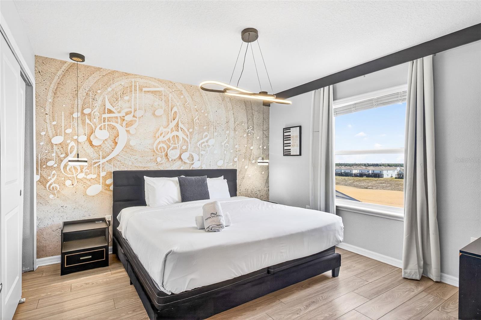 Image 51 of 67 For 3711 Lana Avenue