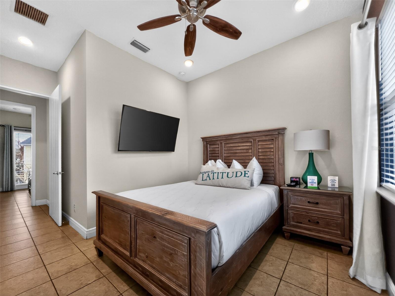 Image 14 of 43 For 8056 Dreamsicle Drive