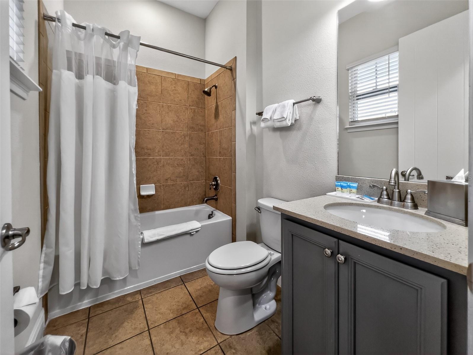 Image 17 of 43 For 8056 Dreamsicle Drive