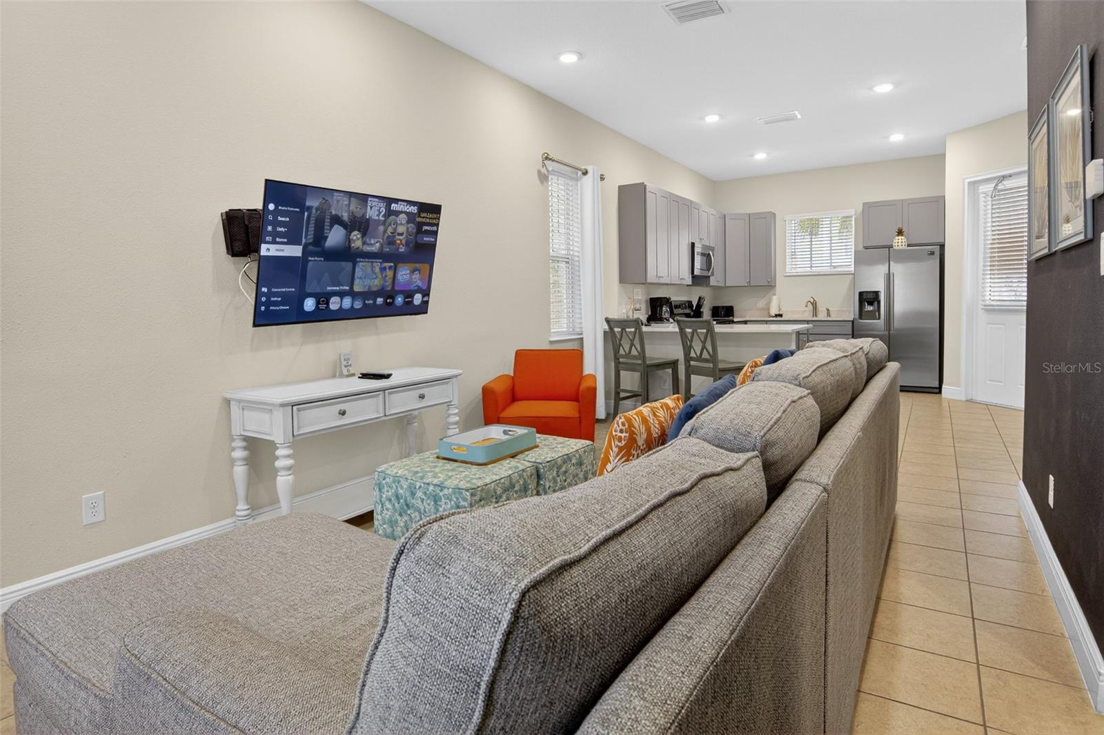 Image 5 of 43 For 8056 Dreamsicle Drive