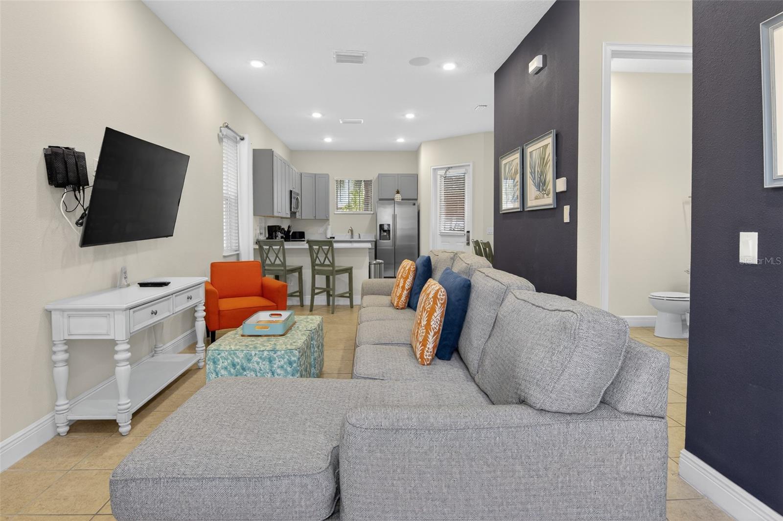 Image 6 of 43 For 8056 Dreamsicle Drive