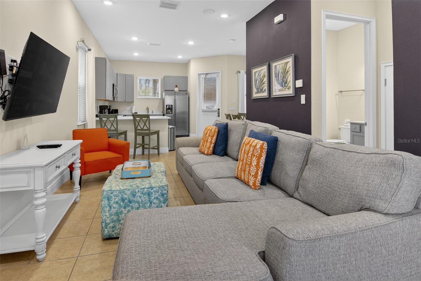 Image 7 of 43 For 8056 Dreamsicle Drive