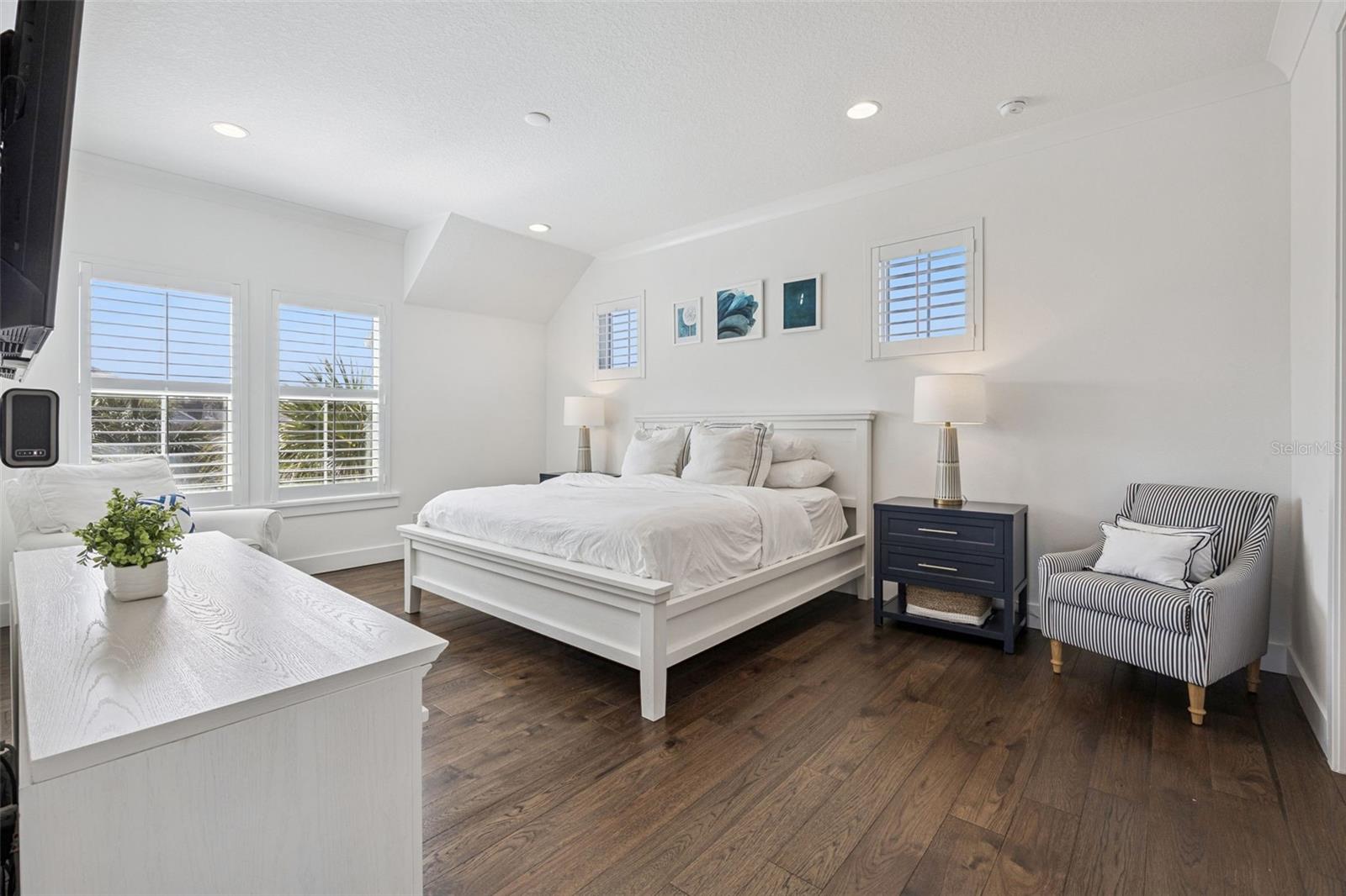 Image 47 of 88 For 720 Lake Brim Drive