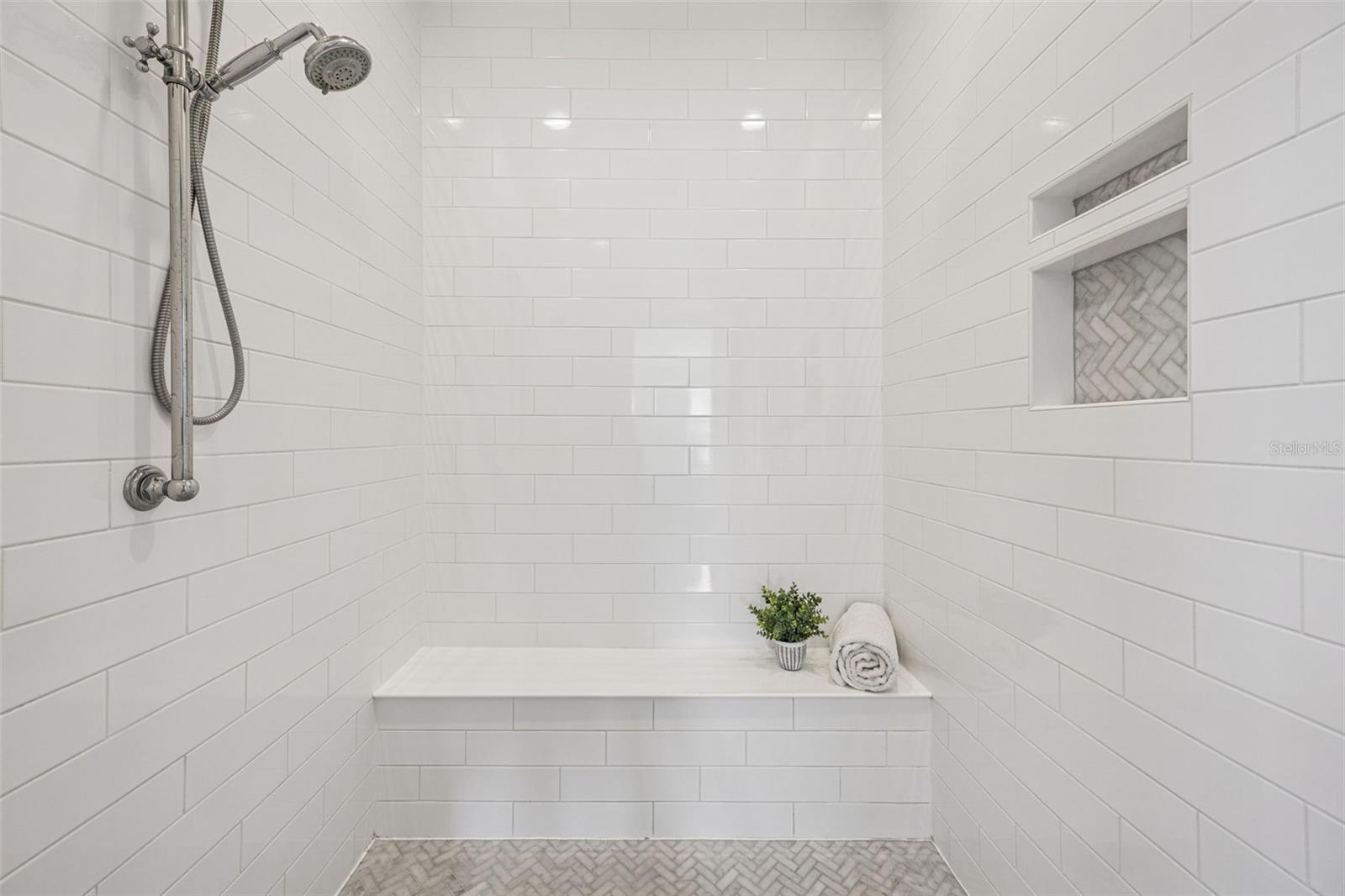 Image 51 of 88 For 720 Lake Brim Drive