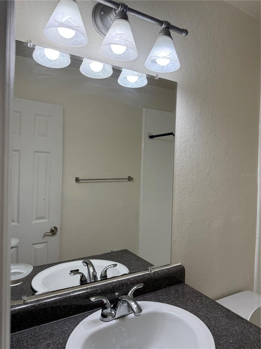 Image 23 of 41 For 102 Lewfield Circle 102