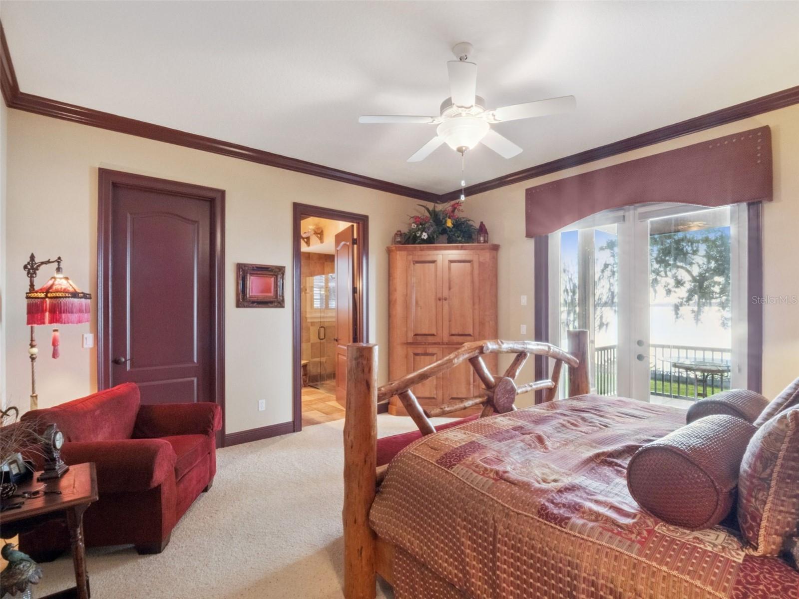 Image 24 of 51 For 1490 Lakeshore Drive