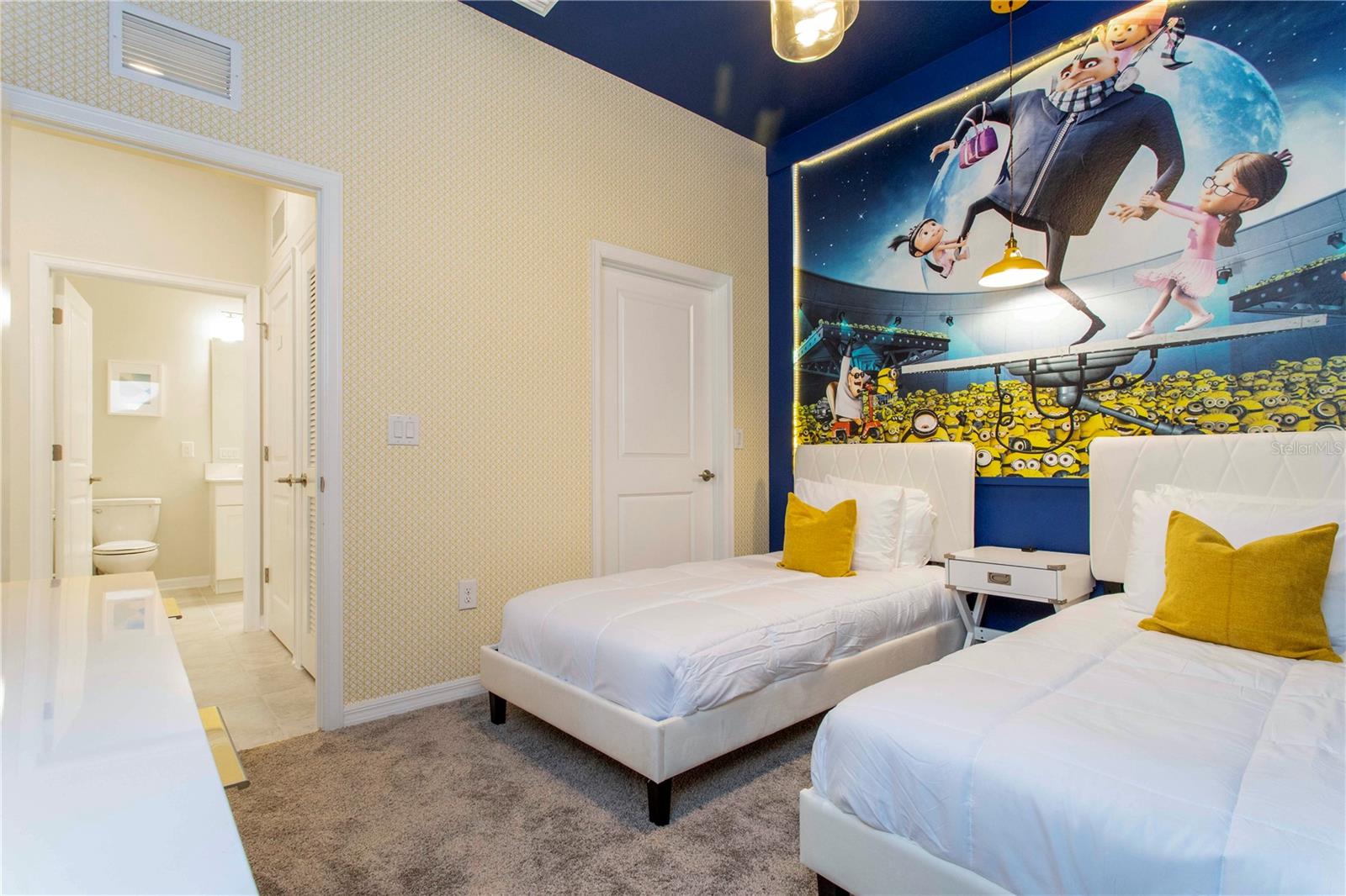 Image 37 of 55 For 3161 Paradox Circle 403