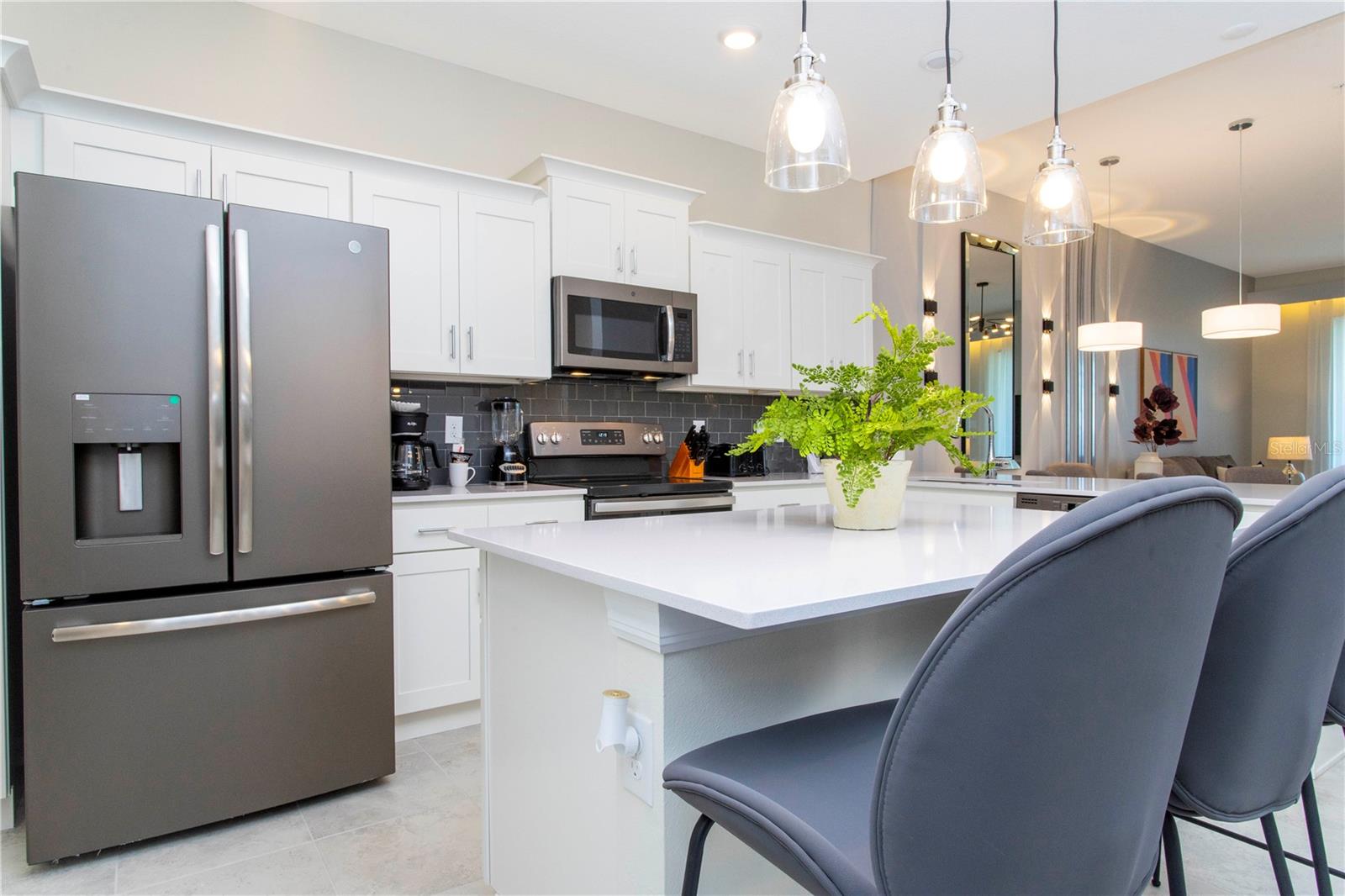 Image 6 of 55 For 3161 Paradox Circle 403