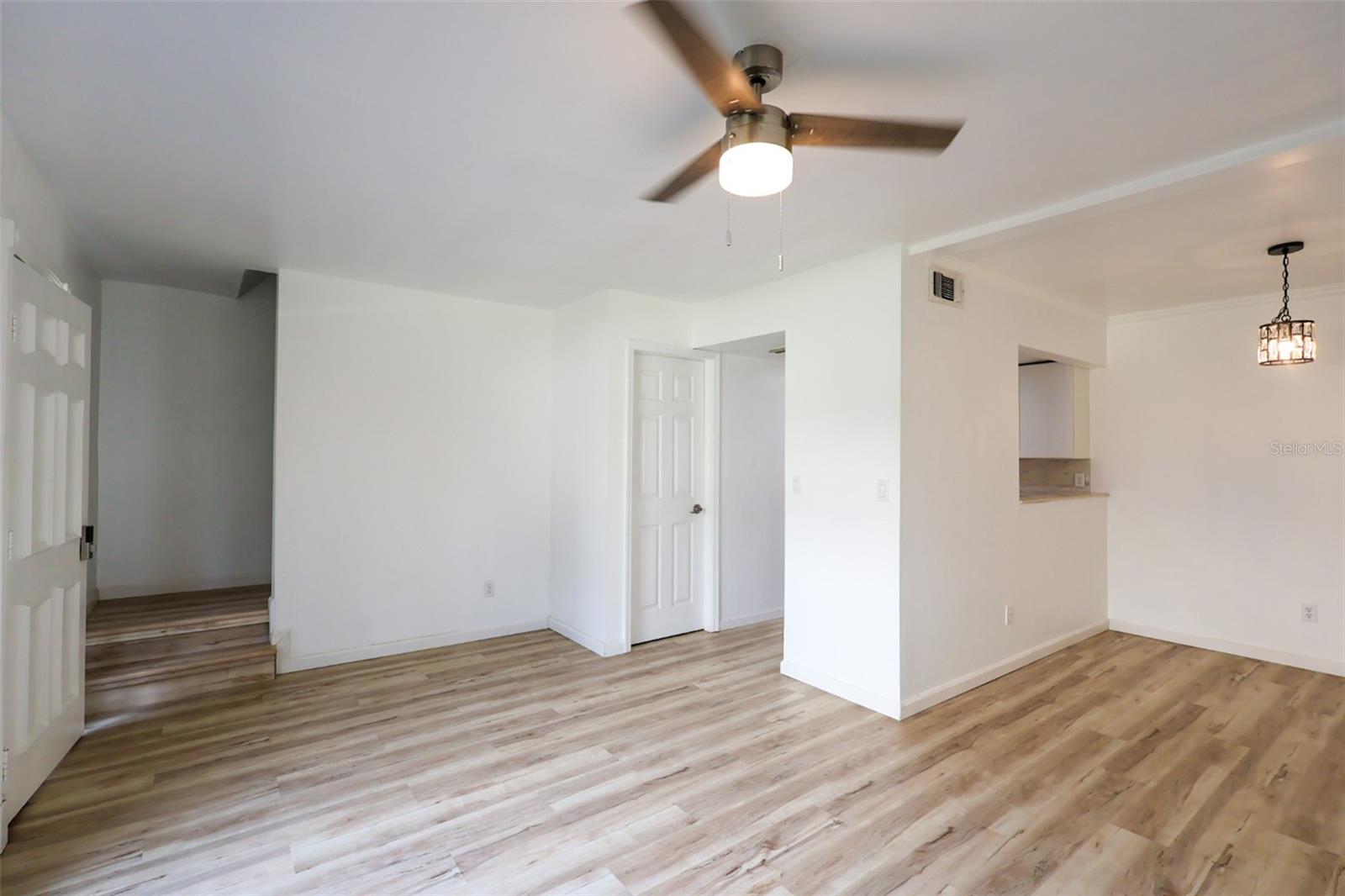 Image 7 of 19 For 2913 Lichen Lane C