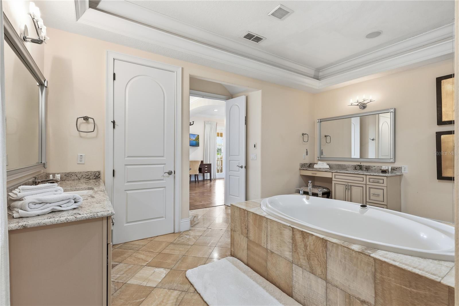 Image 52 of 85 For 441 Muirfield Loop