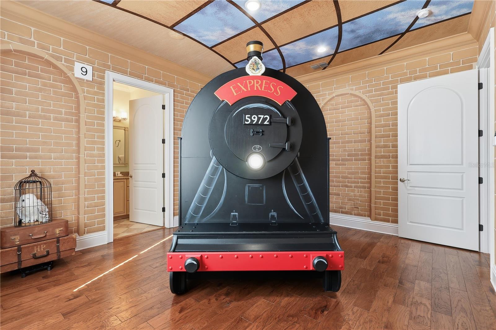 Image 64 of 85 For 441 Muirfield Loop